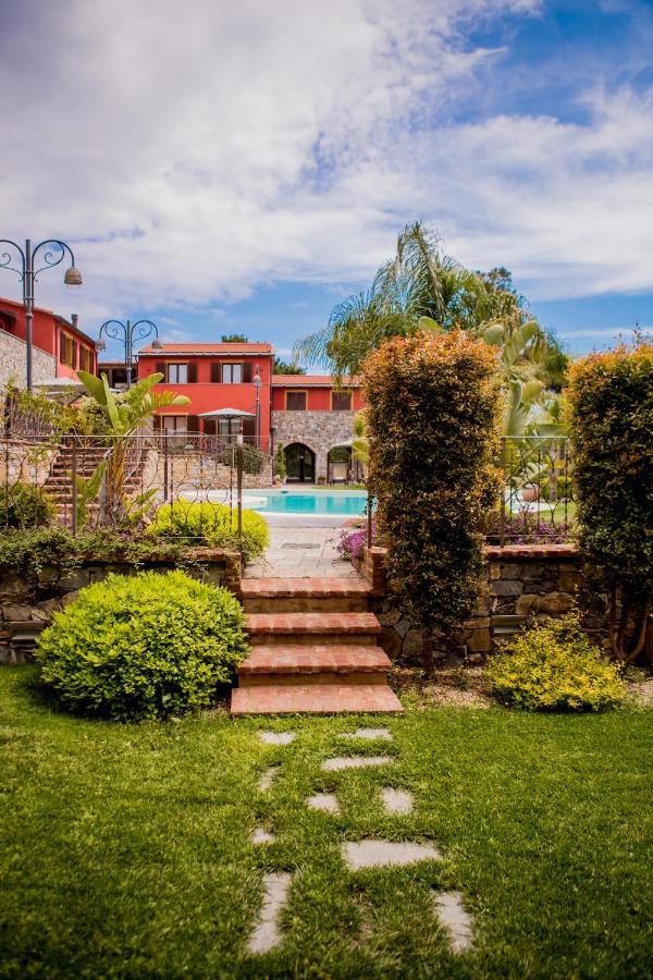 Leonardo Resort Imperia Exterior photo